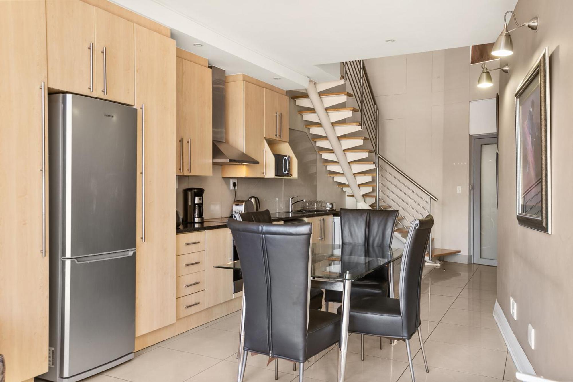 Hydro Park Residences In Sandton With Generator ヨハネスブルグ エクステリア 写真