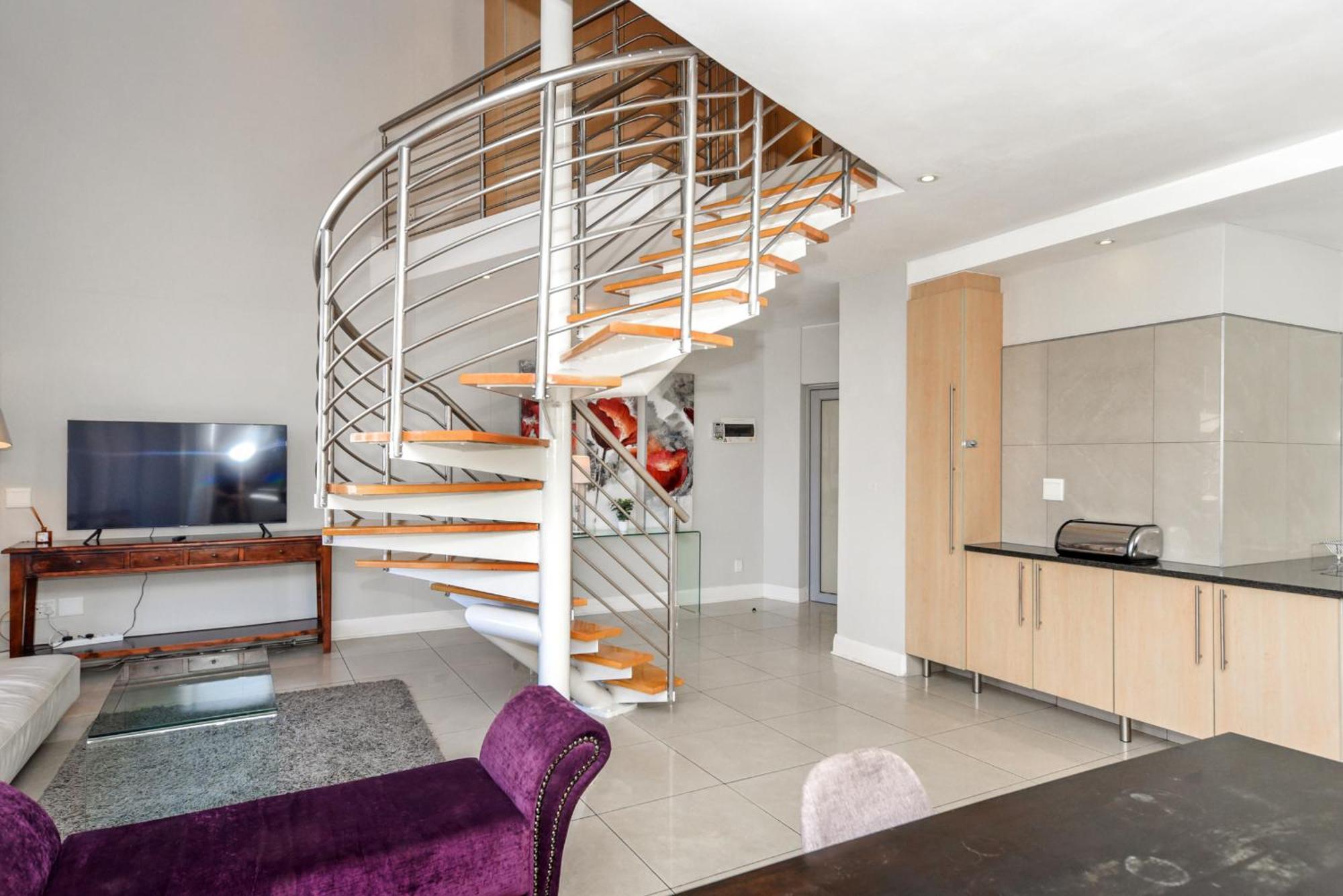 Hydro Park Residences In Sandton With Generator ヨハネスブルグ エクステリア 写真