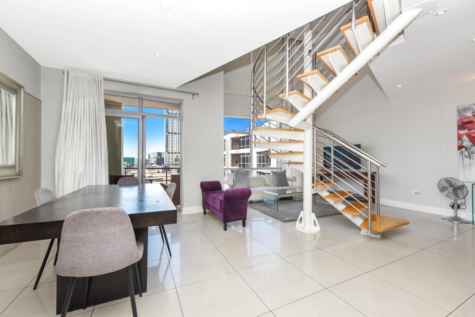 Hydro Park Residences In Sandton With Generator ヨハネスブルグ エクステリア 写真